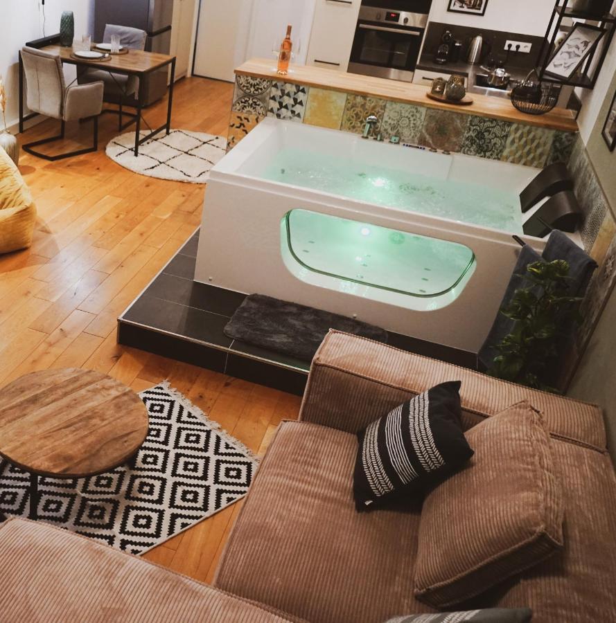 Stilvolles City-Loft Mit Privatem Whirlpool Трир Экстерьер фото